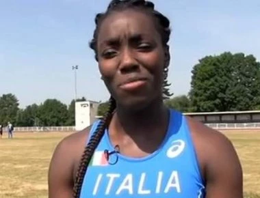 Ιταλίδα πρωταθλήτρια σφαιροβολίας με καταγωγή από την Νιγηρία δέχθηκε βίαιη ρατσιστική επίθεση (βίντεο)